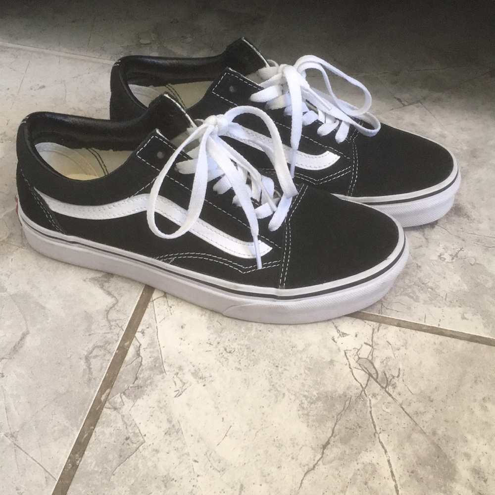 Black old school vans